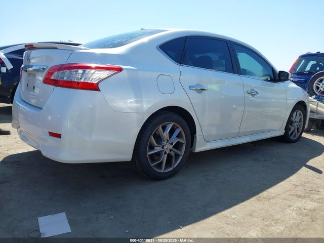 3N1AB7APXFY233064 Nissan 2015
