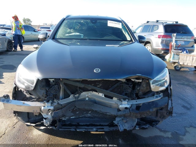 W1N0G8DB0MF941143 Mercedes-Benz m264