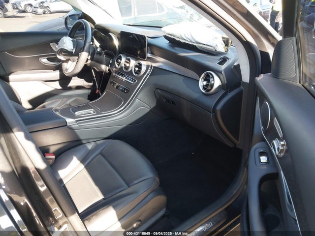 W1N0G8DB0MF941143 Mercedes-Benz m264