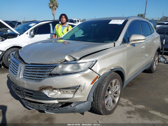 Lincoln 2.0l ecoboost 2017 5LMCJ2C92HUL34382 Image 2
