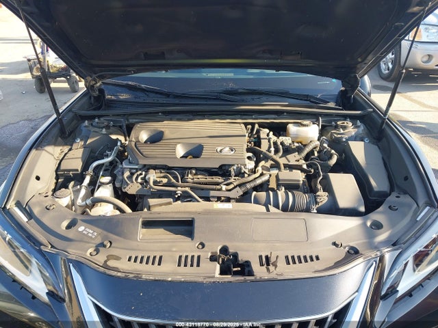 2022 Lexus Es 300h მანქანა იყიდება აუქციონზე, vin: 58ADA1C13NU015394, აუქციონის ნომერი: 43118770