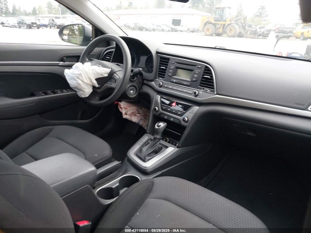 5NPD74LF3JH317022 Hyundai mpi nu