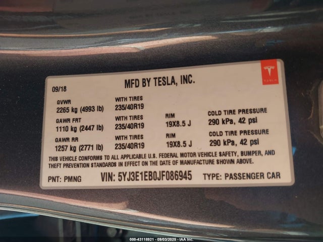 2018 TESLA MODEL 3 5YJ3E1EB0JF086945 Photo 8