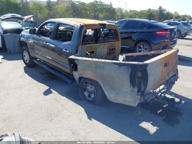 5TFAX5GN9KX155607 Toyota 2tr-fe