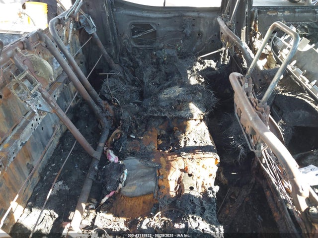 5TFAX5GN9KX155607 Toyota 2tr-fe