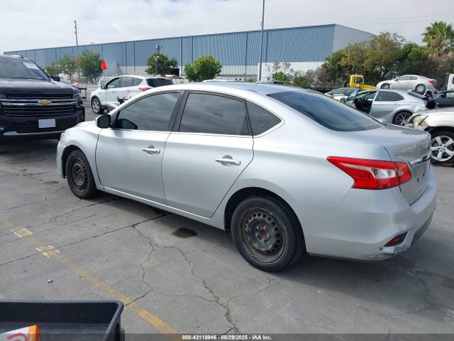 Продаж на аукціоні авто 2018 Nissan Sentra S, vin: 3N1AB7AP7JY244483, номер лоту: 43118946