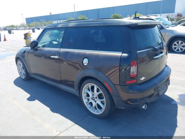 2009 MINI COOPER S CLUBMAN WMWMM33529TP90604 Photo 2