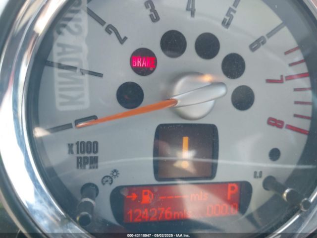 2009 MINI COOPER S CLUBMAN WMWMM33529TP90604 Photo 6