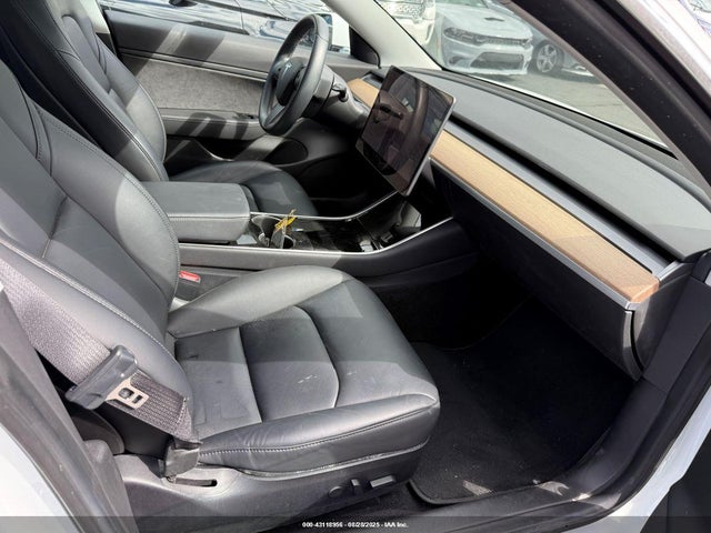 2019 TESLA MODEL 3 5YJ3E1EB5KF361629 Photo 4