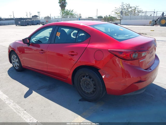 3MZBM1U73FM156613 Mazda pe