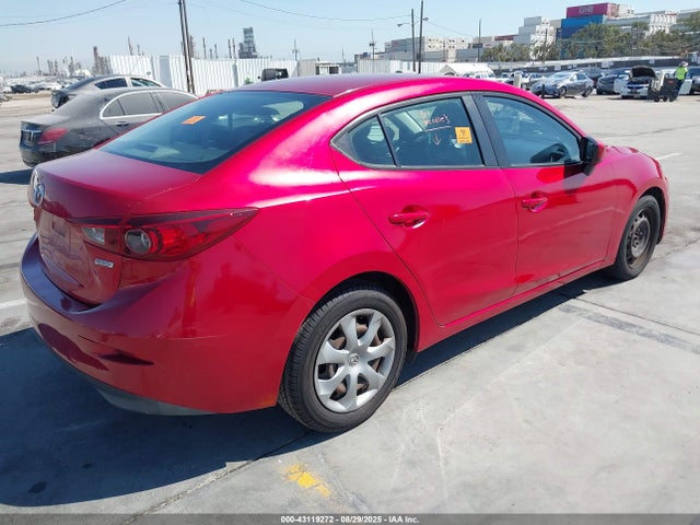 3MZBM1U73FM156613 Mazda pe
