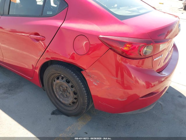 3MZBM1U73FM156613 Mazda pe