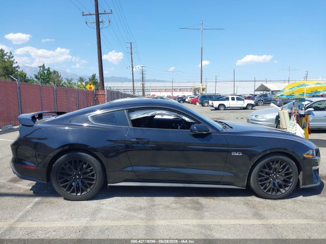 Ford 5.0l 4v premium fuel 2018 1FA6P8CF9J5180481 Image 13