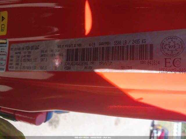 1C4HJXEG4KW638346 Jeep 2019
