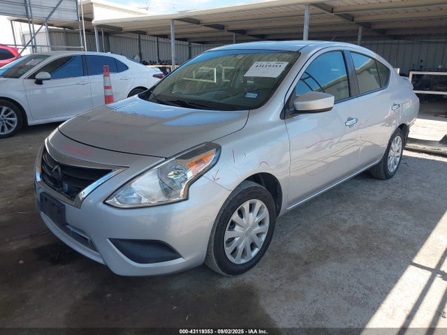3N1CN7AP5JL885080 Nissan Versa