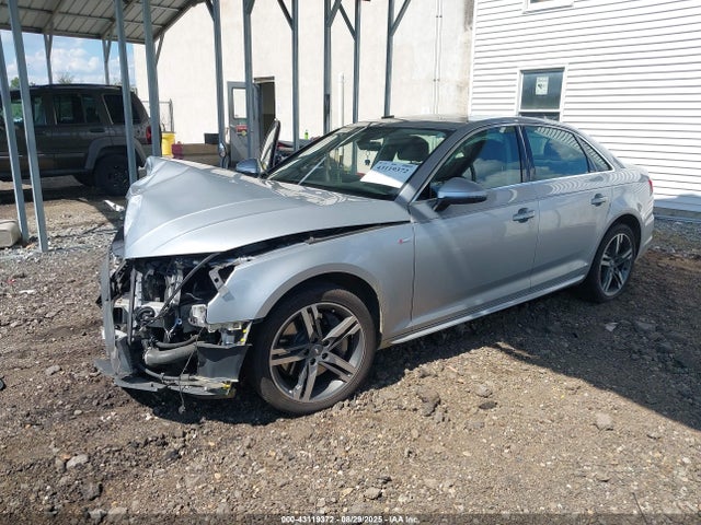 2017 AUDI A4 WAUENAF42HA161041 Photo 1