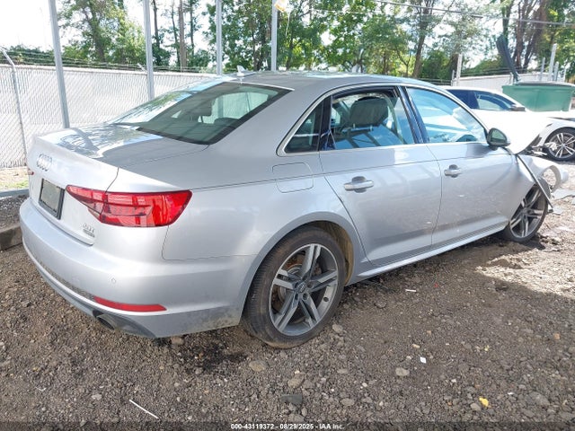 2017 AUDI A4 WAUENAF42HA161041 Photo 3