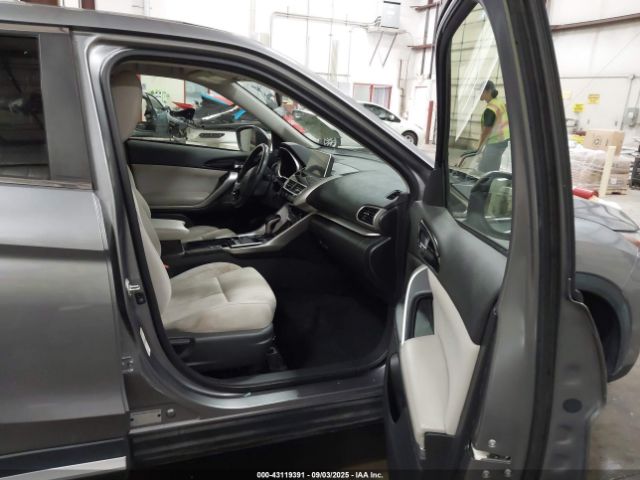 2019 MITSUBISHI ECLIPSE CROSS JA4AT5AA6KZ016163 Photo 4