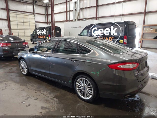 Ford 2016 2016 3FA6P0T95GR122871 Image 3