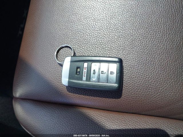 2017 ACURA TLX 19UUB2F36HA000990 Photo 10