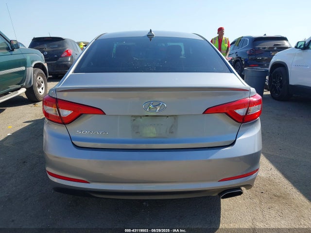 Hyundai Sonata 2017 5NPE24AF7HH582641 Image 17