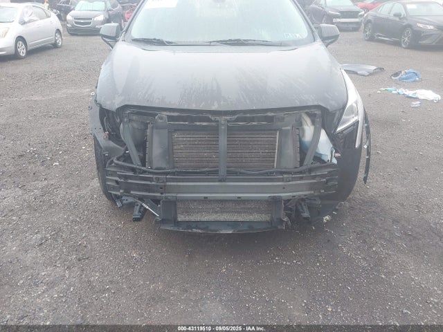 2017 CADILLAC XT5 1GYKNDRS9HZ104624 Photo 5