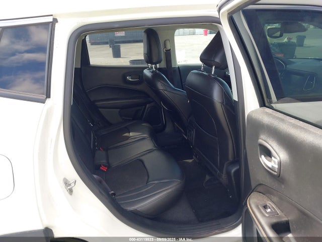 3C4NJCBB7JT494252 Jeep 2018