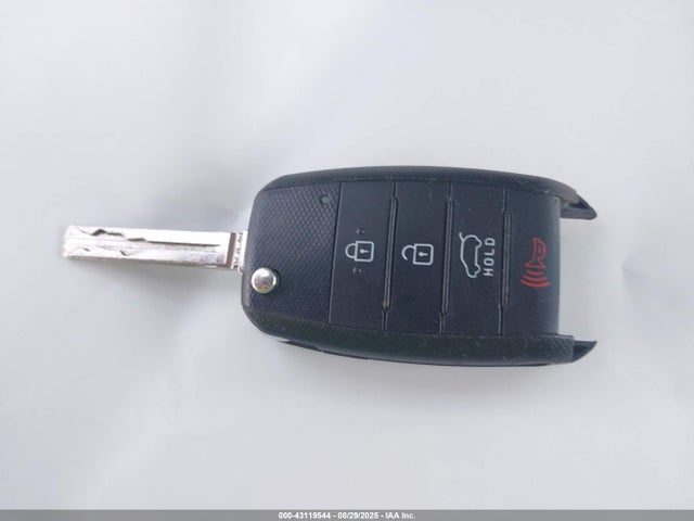 KNDJN2A25H7483151 KIA gdi