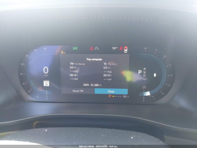 2023 VOLVO XC40 YV4L12UW6P2948418 Photo 6