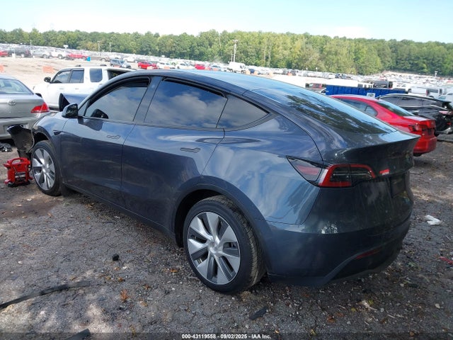 2023 TESLA MODEL Y 7SAYGDEE6PA052156 Photo 2