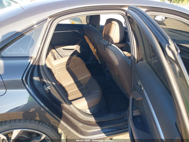2023 AUDI A3 WAUHUDGY5PA048475 Photo 7