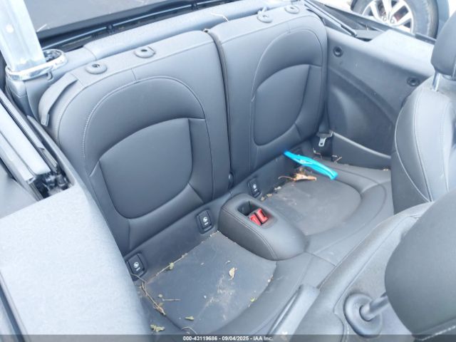 2020 MINI CONVERTIBLE WMWWJ5C0XL3L03674 Photo 7