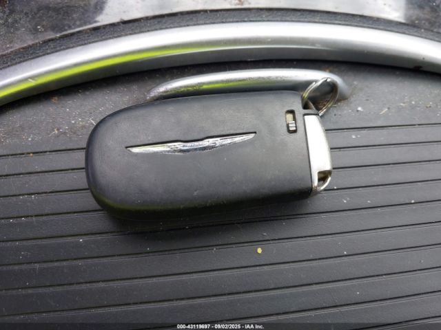 2016 CHRYSLER 300 2C3CCAAG5GH343709 Photo 10