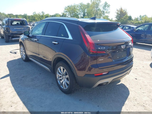 2020 CADILLAC XT4 1GYFZDR41LF111066 Photo 2