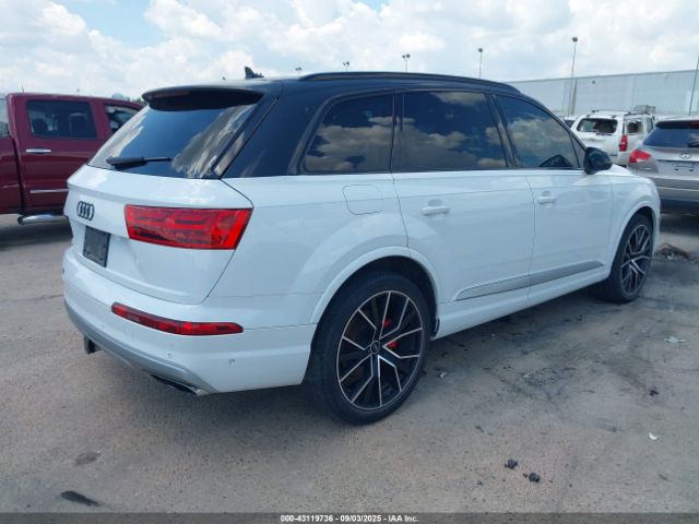 2019 AUDI Q7 WA1VAAF70KD015214 Photo 3