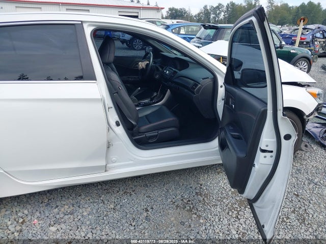 1HGCR2F1XHA060051 Honda k24w1