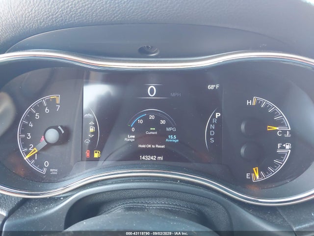 1C4RJFBG1EC555417 Jeep Grand Cherokee