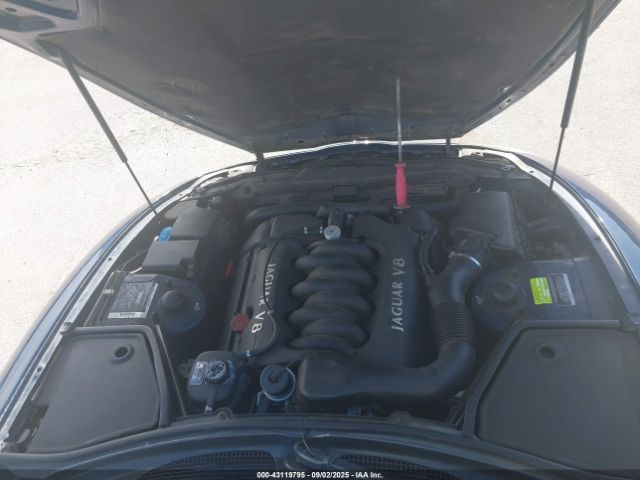 1998 JAGUAR XK8 SAJGX2249WC024912 Photo 9