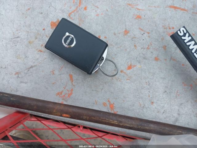 2017 VOLVO XC90 YV4A22PK7H1157514 Photo 10