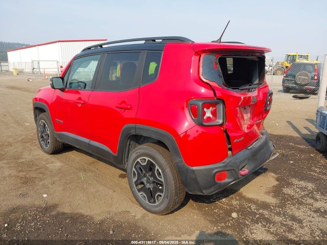 Jeep 2017 2017 ZACCJBCB4HPF23210 Image 3