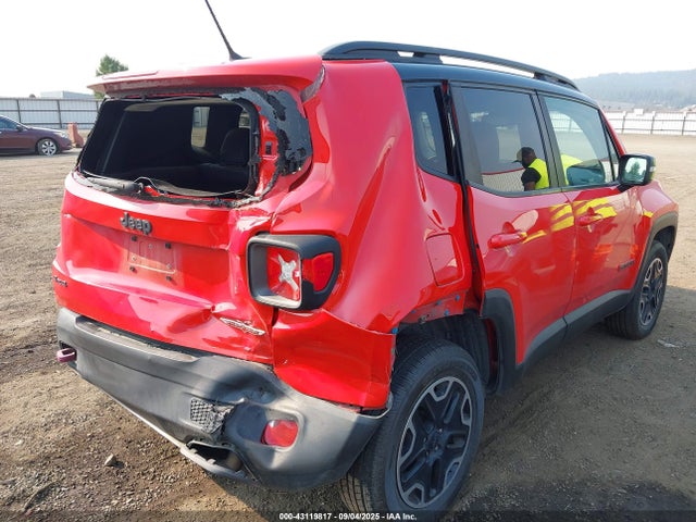 Jeep 2017 2017 ZACCJBCB4HPF23210 Image 4