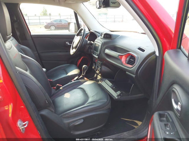 Jeep 2017 2017 ZACCJBCB4HPF23210 Image 5