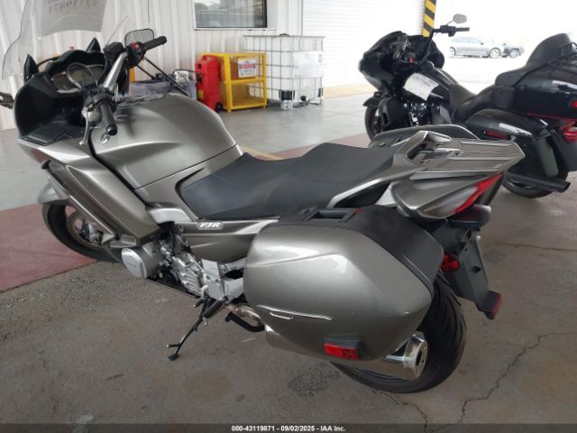 2013 YAMAHA FJR1300 JYARP24E7DA001016 Photo 2