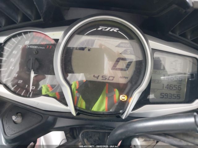 2013 YAMAHA FJR1300 JYARP24E7DA001016 Photo 6