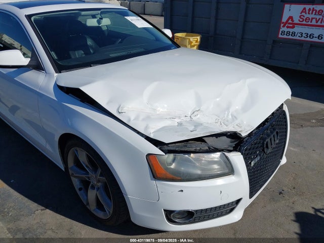 2011 AUDI A5 WAUCFAFR9BA025237 Photo 5