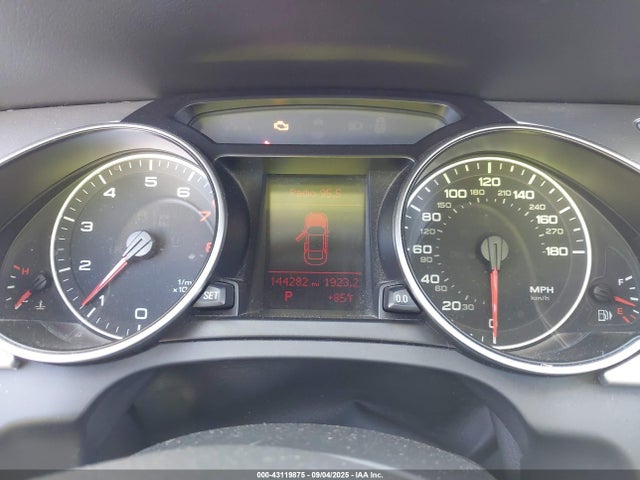 2011 AUDI A5 WAUCFAFR9BA025237 Photo 6