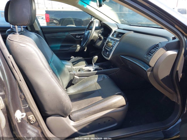 Nissan Altima 2017 1N4AL3AP1HC227786 Image 5