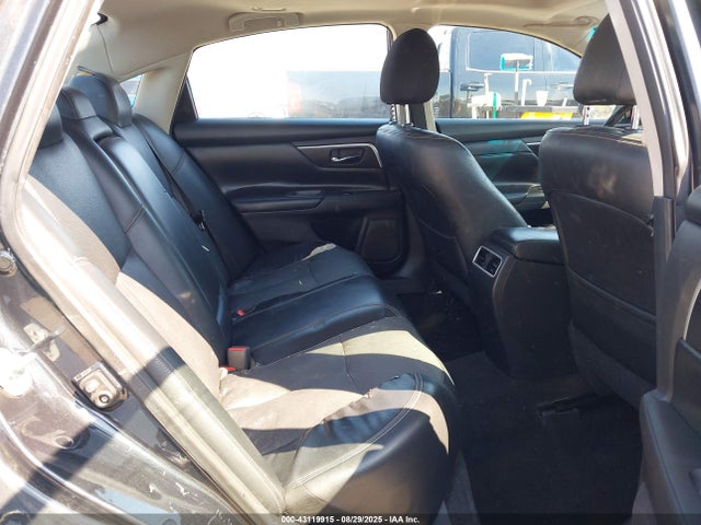 Nissan Altima 2017 1N4AL3AP1HC227786 Image 8