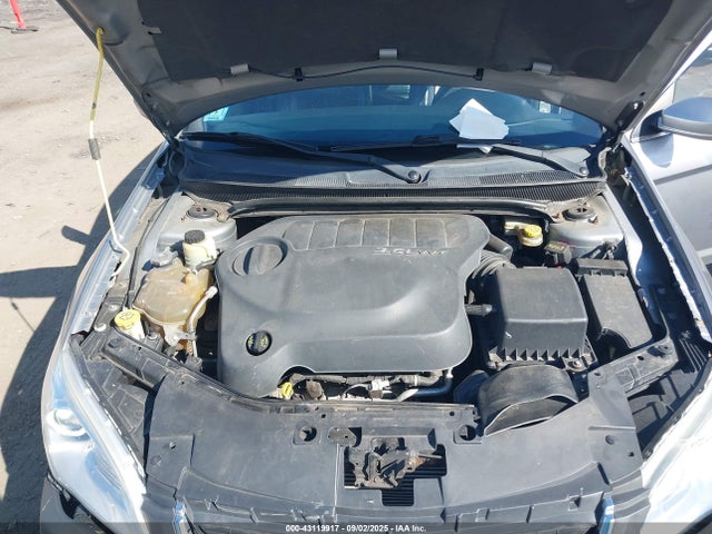 Chrysler 200 2014 1C3CCBCG5EN180051 Image 10