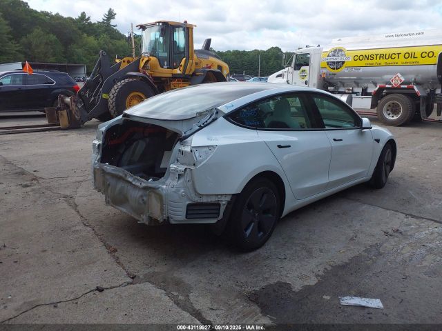 2022 TESLA MODEL 3 5YJ3E1EB1NF305403 Photo 3